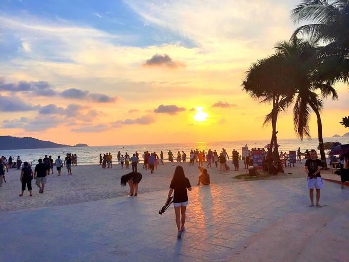 The Deck Patong Condo By Joy Esterno foto